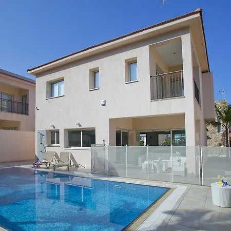 Seaside Michelle 10 Protaras