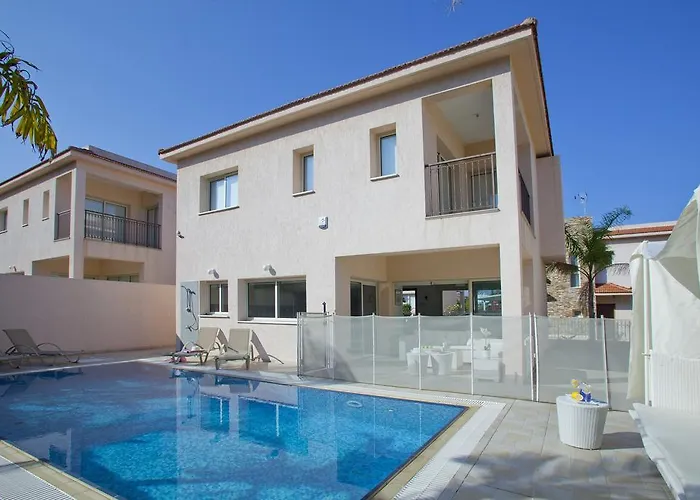 Seaside Michelle 10 Protaras