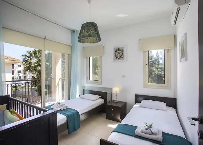 Seaside Michelle 10 Protaras