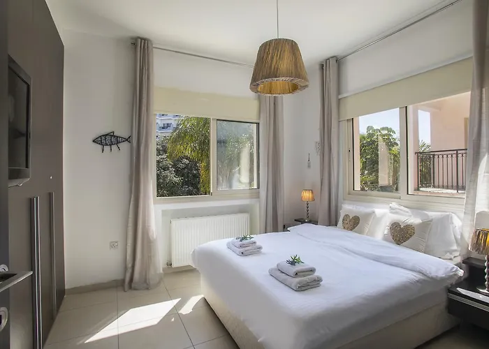 Villa Seaside Michelle 10 *