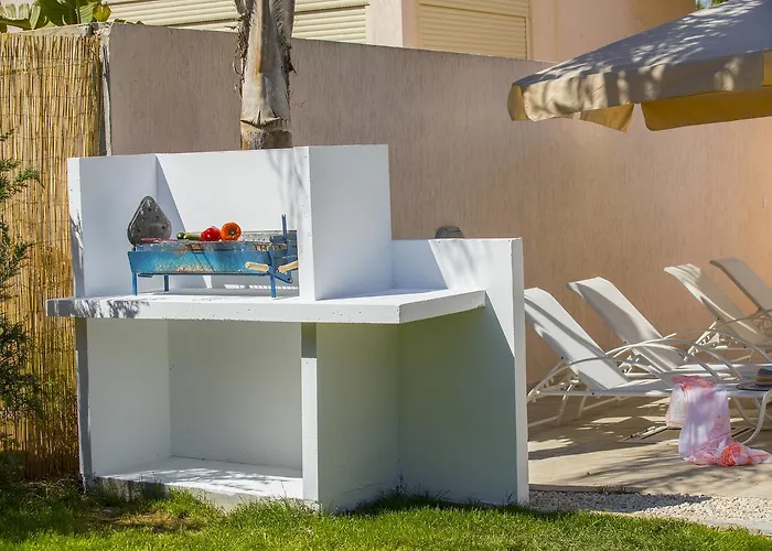 Seaside Michelle 10 * Protaras