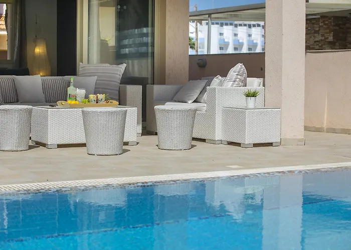 Seaside Michelle 10 Villa