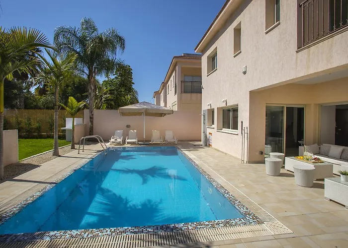 Seaside Michelle 10 Protaras